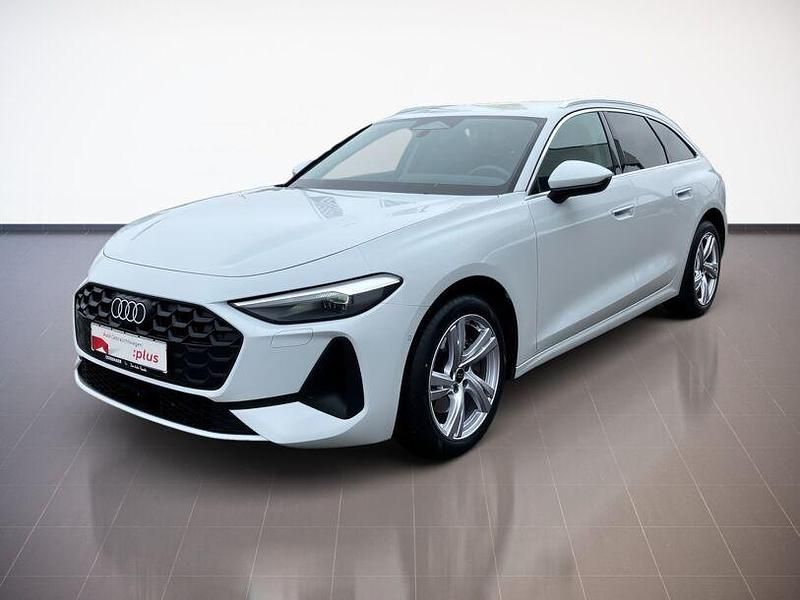 Gebraucht Audi A5 Sport 204 PS (150 kW) 2025 Gletscherweiß metallic Kombi