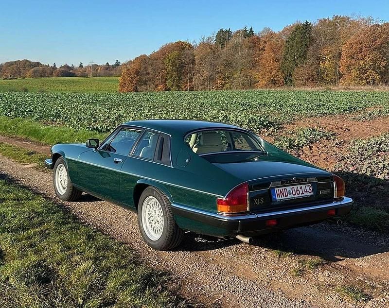 Second-hand Jaguar XJS 275 CP (202 kW) 1991 Verde Coupe