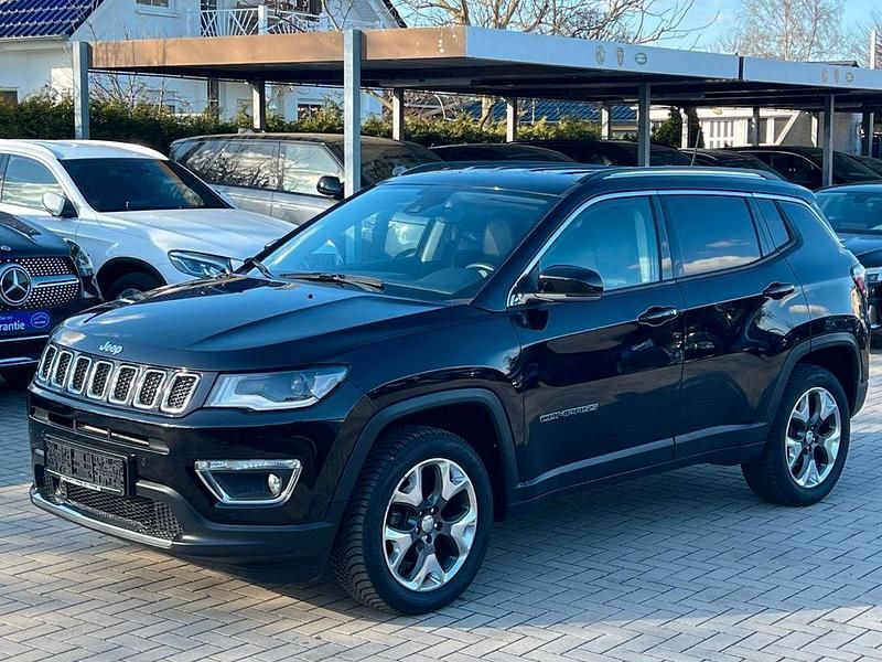 Gebraucht Jeep Compass Limited 170 PS (125 kW) 2019 Schwarz SUV