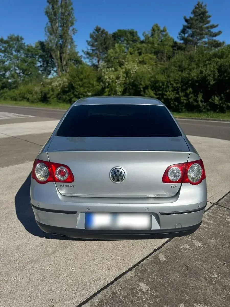 Gebraucht VW Passat Trendline 105 PS (77 kW) 2005 Grau Limousine