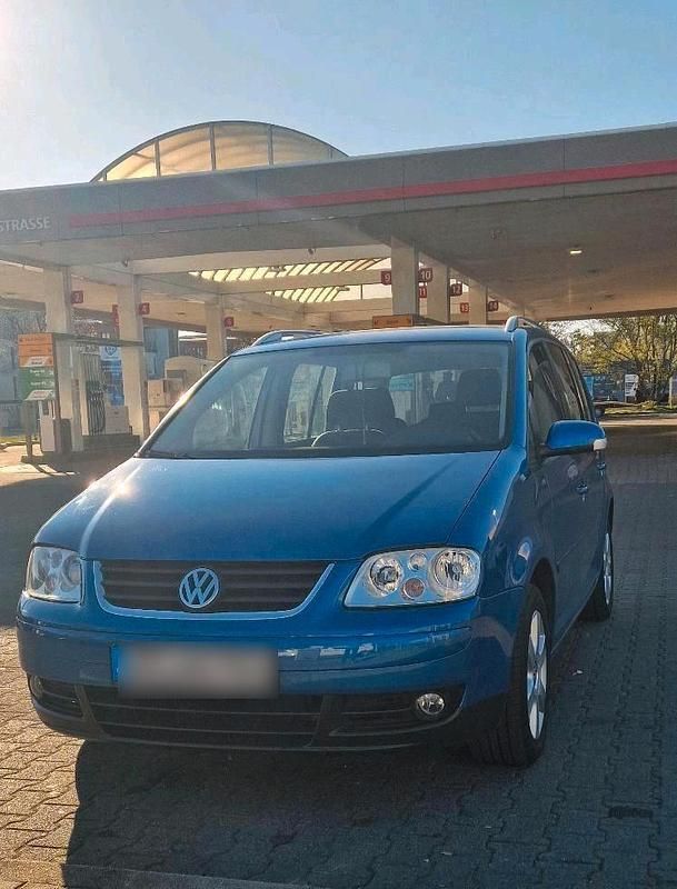 Gebraucht VW Touran 140 PS (102 kW) 2006 Blau Van / Kleinbus
