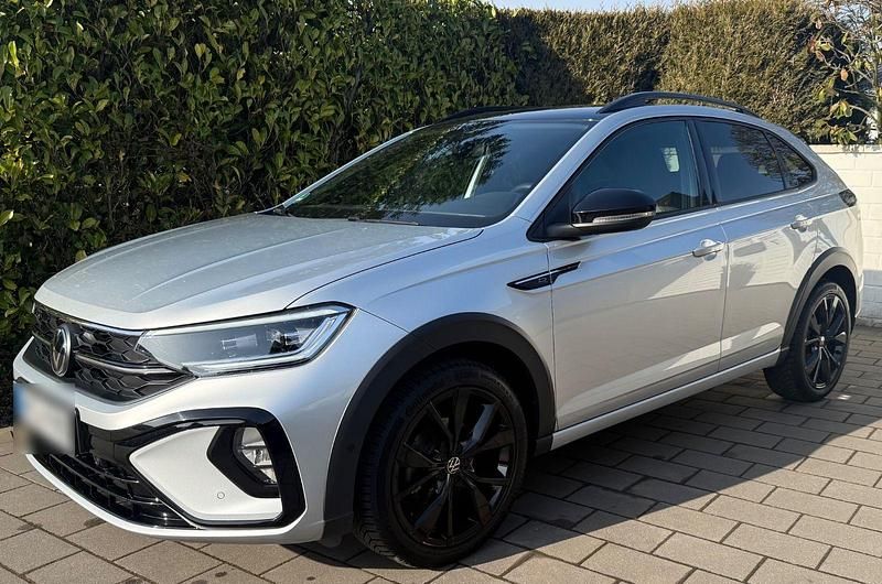 Gebraucht VW Taigo R-line 150 PS (110 kW) 2023 Silber SUV