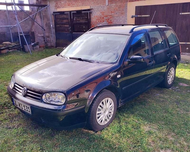 Gebraucht VW Golf IV Edition 105 PS (77 kW) 2003 Schwarz Kombi