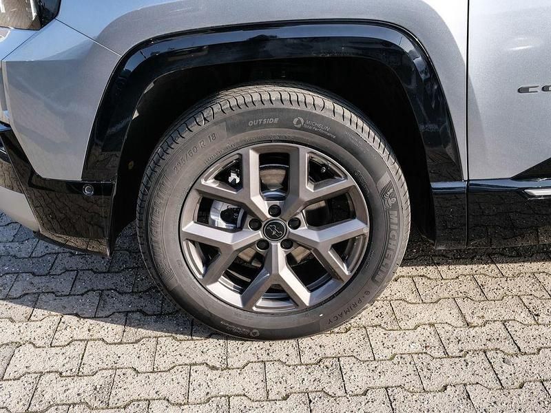 Gebraucht Jeep Compass 147 PS (108 kW) 2026 Grau SUV