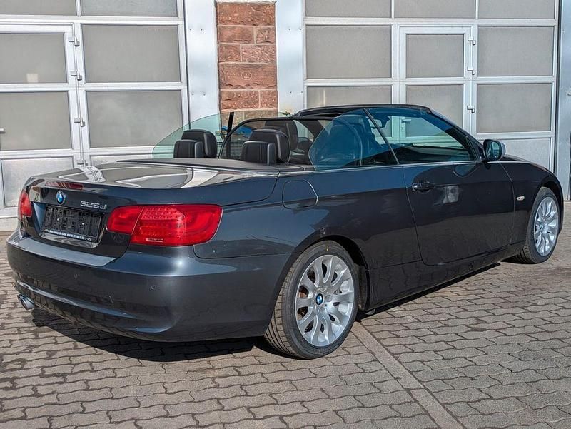 Gebraucht BMW 325 Cabriolet 204 PS (150 kW) 2013 Grau Cabrio