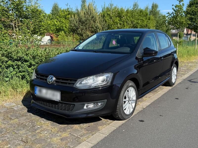 Schwarz Gebraucht 2011 VW Polo Team Kleinwagen | 5.390 € - Bild 1/4