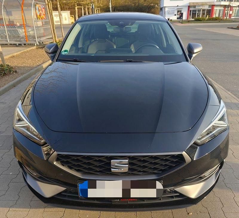 Gebraucht Seat Leon FR 150 PS (110 kW) 2021 Schwarz Limousine