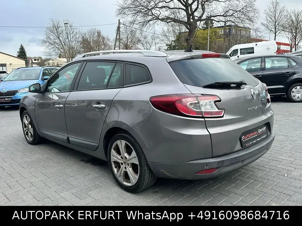 Gebraucht Renault Mégane Dynamique 131 PS (96 kW) 2009 Grau Limousine