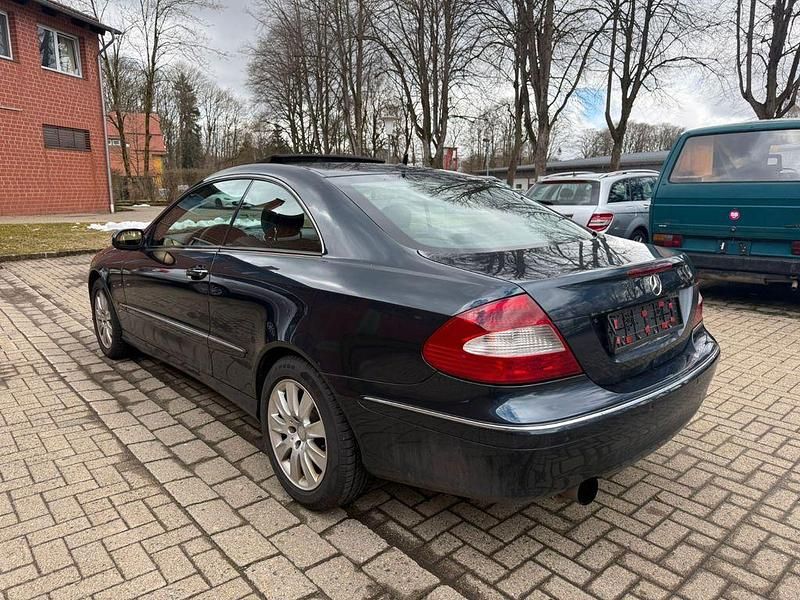 Gebraucht Mercedes CLK280 231 PS (169 kW) 2006 Schwarz Coupé