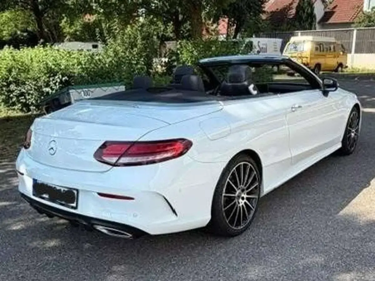 Gebraucht Mercedes C200 AMG 184 PS (135 kW) 2020 Weiß Cabrio
