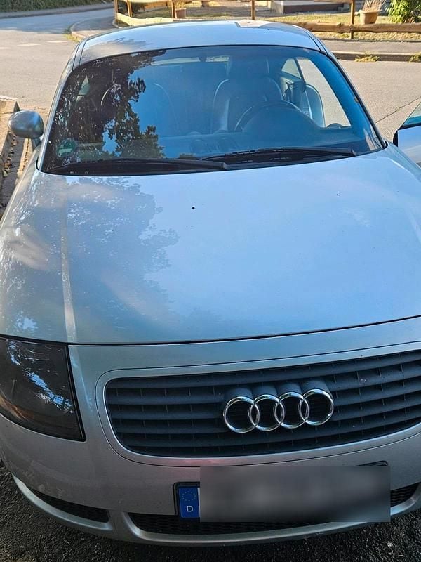 Silber Gebraucht 1999 Audi TT Coupé | 3.000 € (Superpreis) - Bild 1/4