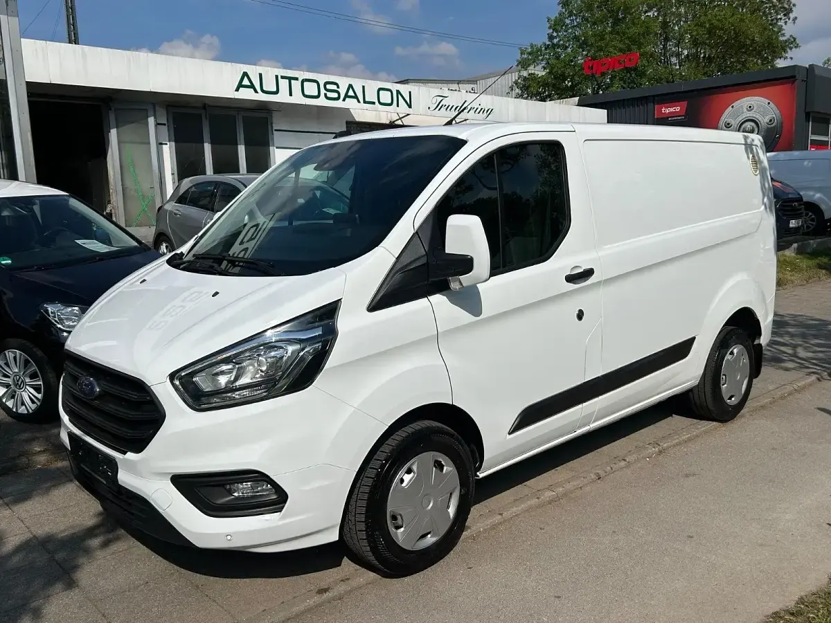 Gebraucht Ford Transit Custom 131 PS (96 kW) 2021 Weiß Kombi