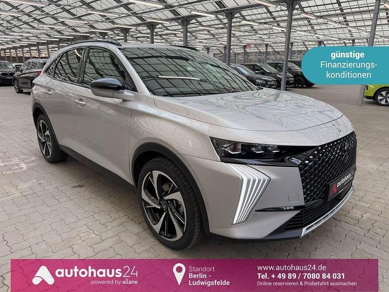 Silber Gebraucht 2024 DS Automobiles DS7 Crossback Opera SUV | 34.440 € (Fairer Preis) - Bild 1/4