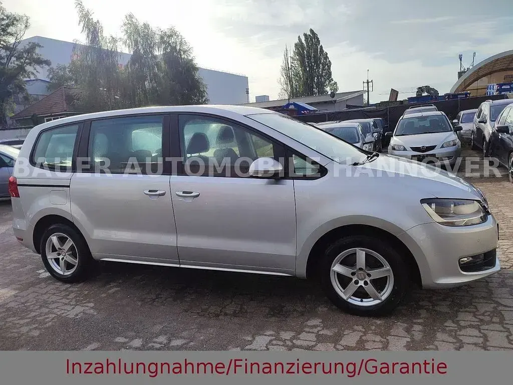 Gebraucht VW Sharan Trendline 150 PS (110 kW) 2011 Silber Van / Kleinbus