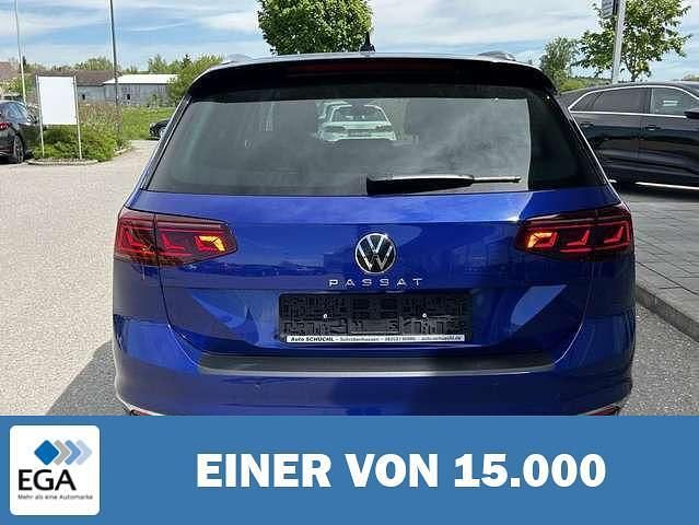 Gebraucht VW Passat R-line 200 PS (147 kW) 2021 Blau metallic Kombi