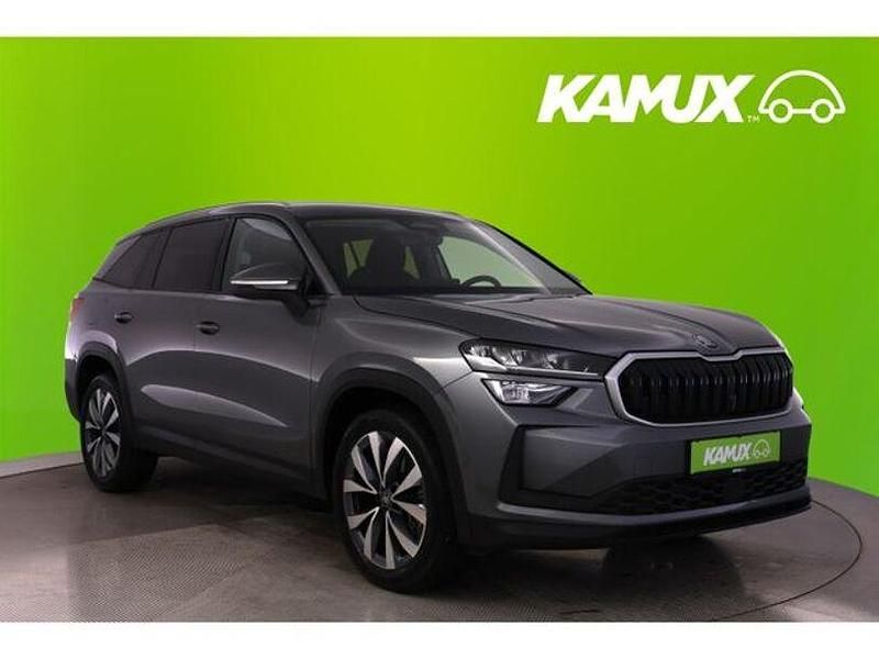 Seda steel/steel grau Gebraucht 2025 Skoda Kodiaq Selection SUV | 43.790 € (Fairer Preis) - Bild 1/3