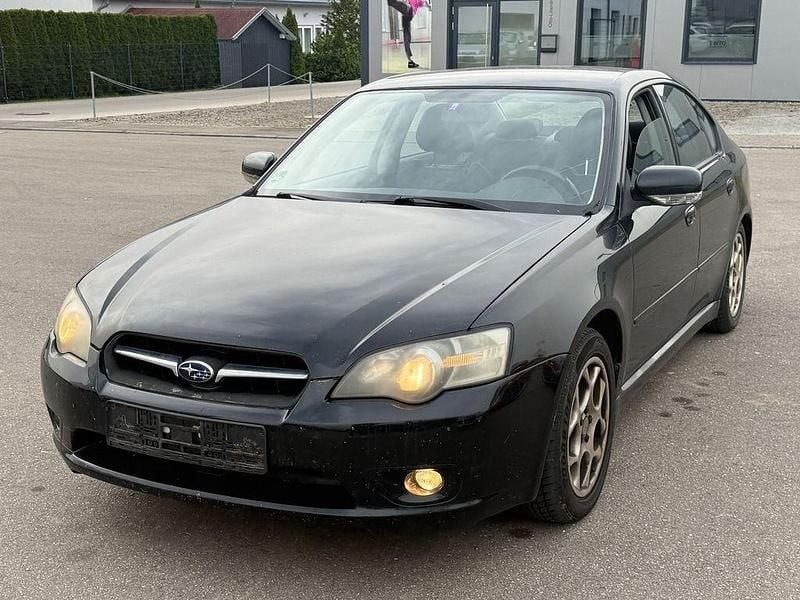 Schwarz Gebraucht 2004 Subaru Legacy Limousine | 1.450 € (Superpreis) - Bild 1/4