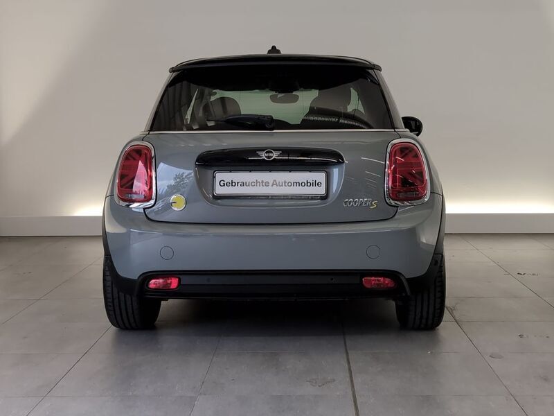 Grau Gebraucht 2022 Mini Cooper SE Kleinwagen | 16.486 € (Guter Preis) - Bild 1/4