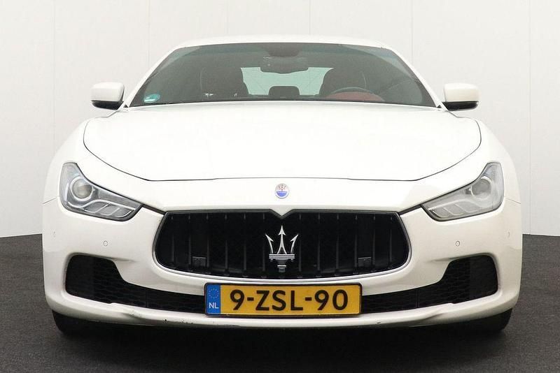 Gebraucht Maserati Ghibli 275 PS (202 kW) 2015 Weiß Limousine