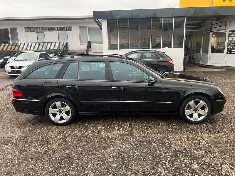 Gebraucht Mercedes E320 Avantgarde 224 PS (164 kW) 2008 Schwarz Kombi