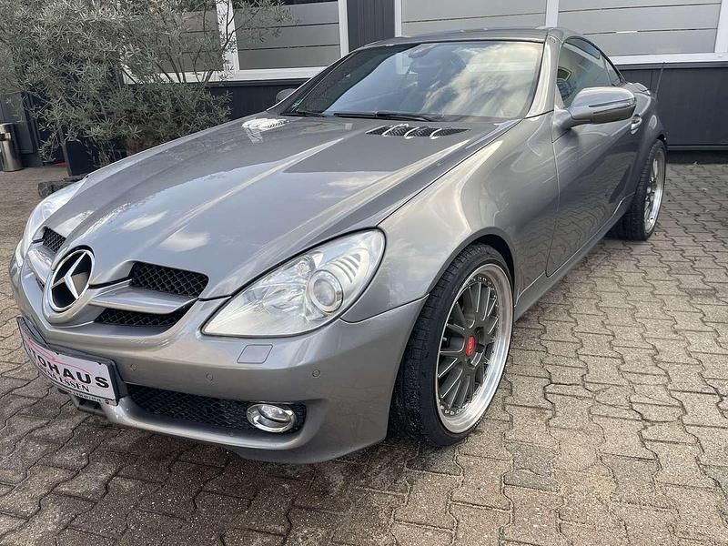 Gebraucht Mercedes SLK350 305 PS (224 kW) 2009 Palladiumsilber  metalliclack Cabrio