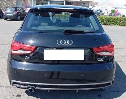 Second-hand Audi A1 S-Line 95 CP (69 kW) 2016 Negru Hatchback