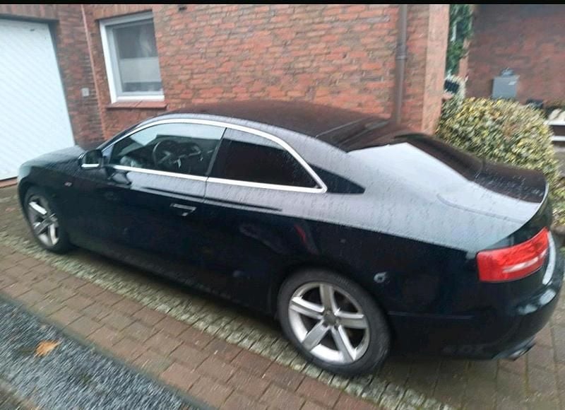 Schwarz Gebraucht 2009 Audi A5 S-Line Limousine | 5.990 € (Superpreis) - Bild 1/4