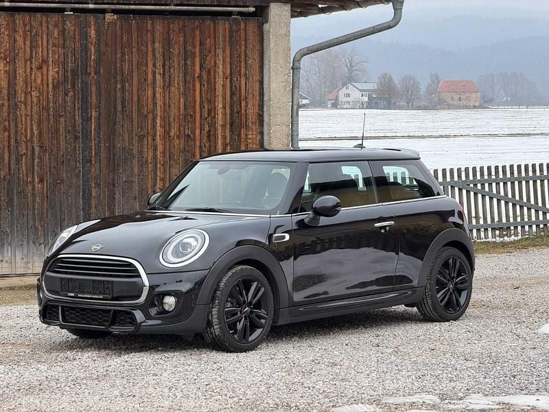 Gebraucht Mini John Cooper Works 102 PS (75 kW) 2018 Schwarz Kleinwagen