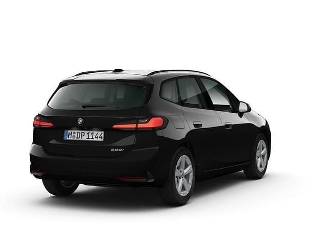 Neu BMW 220 Active Tourer 170 PS (125 kW) 2026 Schwarz Van / Kleinbus