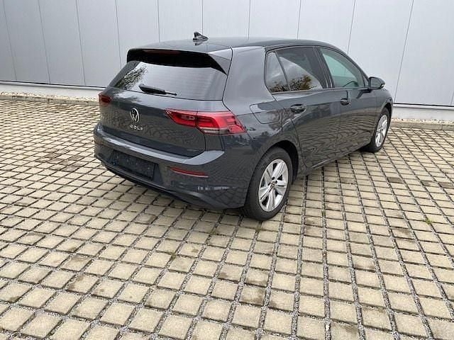 Gebraucht VW Golf VIII Business 150 PS (110 kW) 2023 Grau Limousine