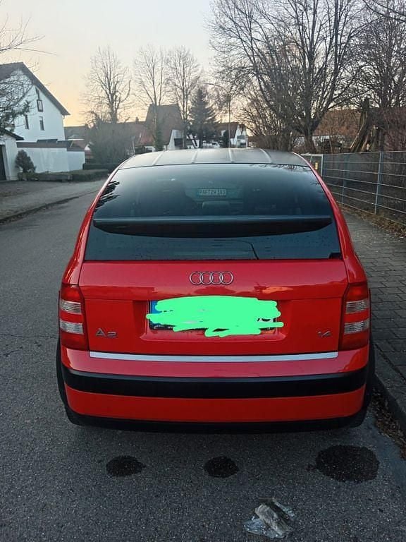 Gebraucht Audi A2 75 PS (55 kW) 2004 Rot Kleinwagen