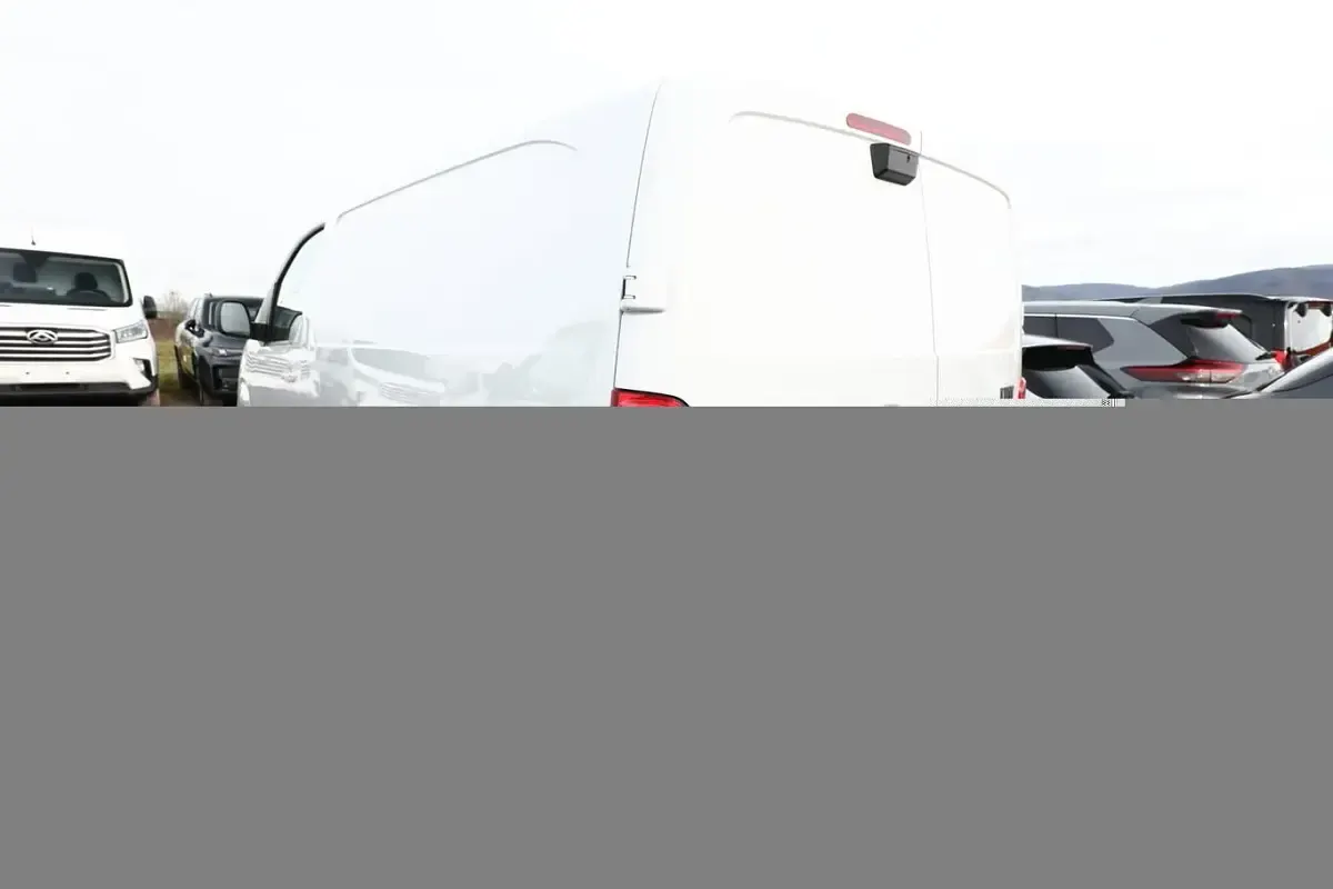 Neu Fiat Scudo 177 PS (130 kW) 2025 Gelatoweiß Van