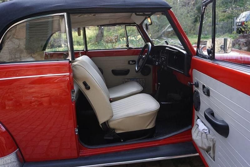 Gebraucht VW Käfer 69 PS (50 kW) 1972 Rot Cabrio