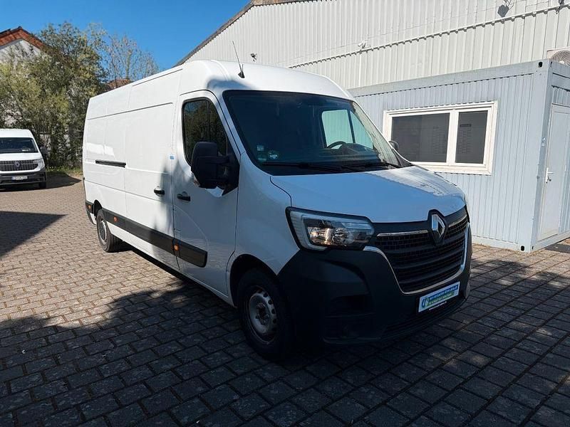 Używany Renault Master 136 KM (100 kW) 2023 Biały Minivan