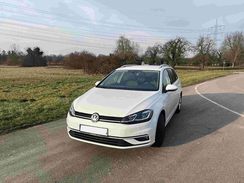 Gebraucht VW Golf VII Highline 150 PS (110 kW) 2017 Kombi