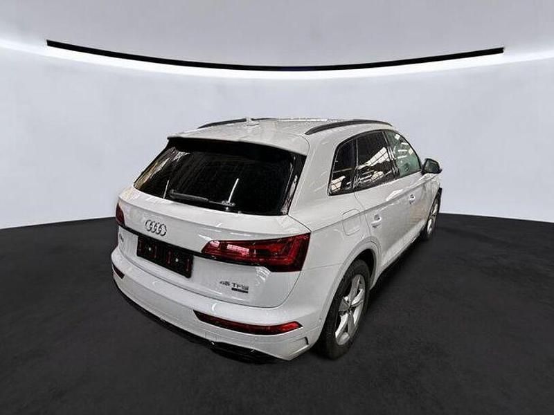 Gebraucht Audi Q5 S-Line 265 PS (194 kW) 2022 Gletscherweiß metallic SUV