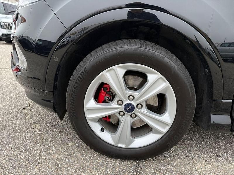 Gebraucht Ford Kuga ST-Line 150 PS (110 kW) 2019 Schwarz SUV