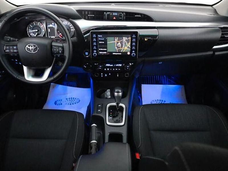 Gebraucht Toyota HiLux Executive 204 PS (150 kW) 2021 Grün Pickup