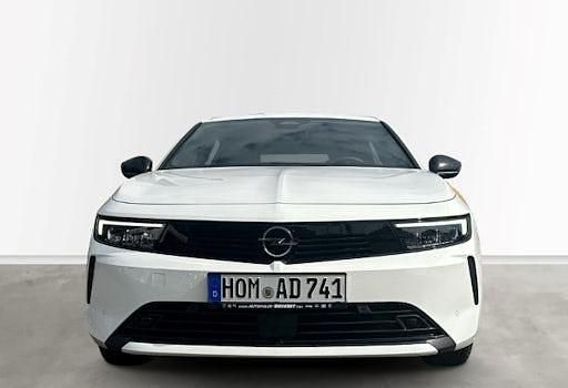 Usado Opel Astra Edition 131 HP (96 kW) 2025 Branco Sedan