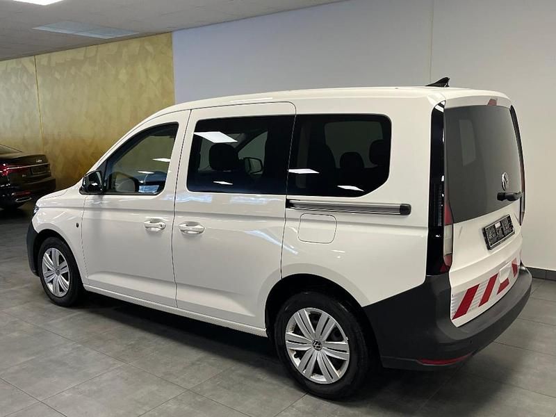 Gebraucht VW Caddy Basis 122 PS (89 kW) 2022 Van / Kleinbus