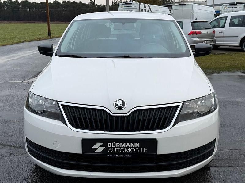 Gebraucht Skoda Rapid Active 86 PS (63 kW) 2014 Weiß Kleinwagen