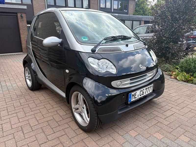 Silber Gebraucht 2003 Smart ForTwo Cabrio Basis Cabrio | 1.790 € (Fairer Preis) - Bild 1/4