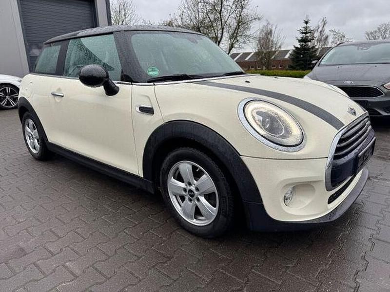 Second-hand Mini Cooper 136 CP (100 kW) 2017 Alb Hatchback