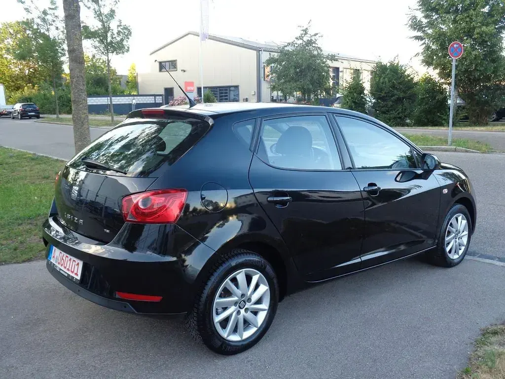 Gebraucht Seat Ibiza Style 105 PS (77 kW) 2014 Schwarz Limousine
