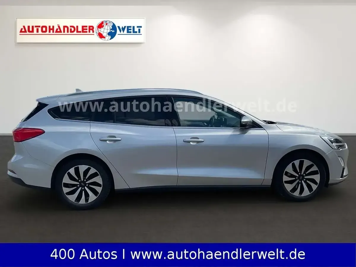 Gebraucht Ford Focus Active 125 PS (91 kW) 2019 Grau Limousine