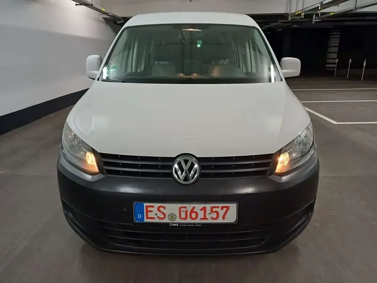 Gebraucht VW Caddy 109 PS (80 kW) 2012 Candyweiss Van / Kleinbus