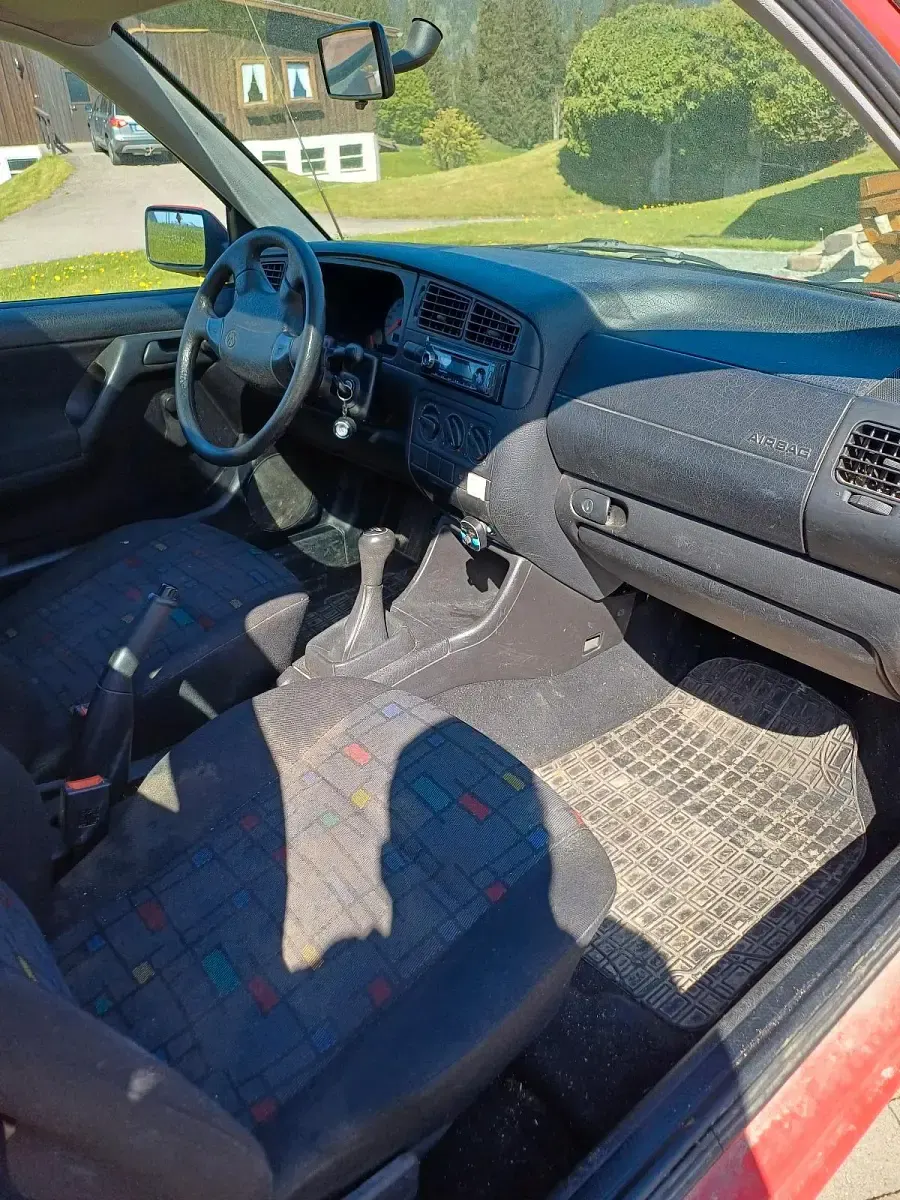 Brugt VW Golf III 60 HK (44 kW) 1997 Rød Hatchback