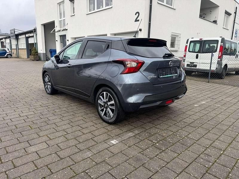 Gebraucht Nissan Micra N-Connecta 90 PS (66 kW) 2018 Grau Kleinwagen