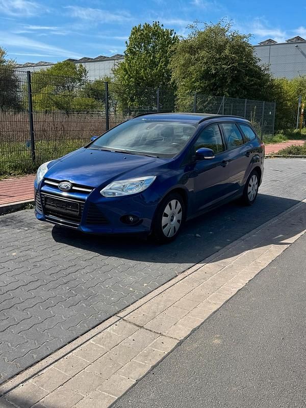 Usata Ford Focus 125 CV (91 kW) 2014 Blu Station wagon