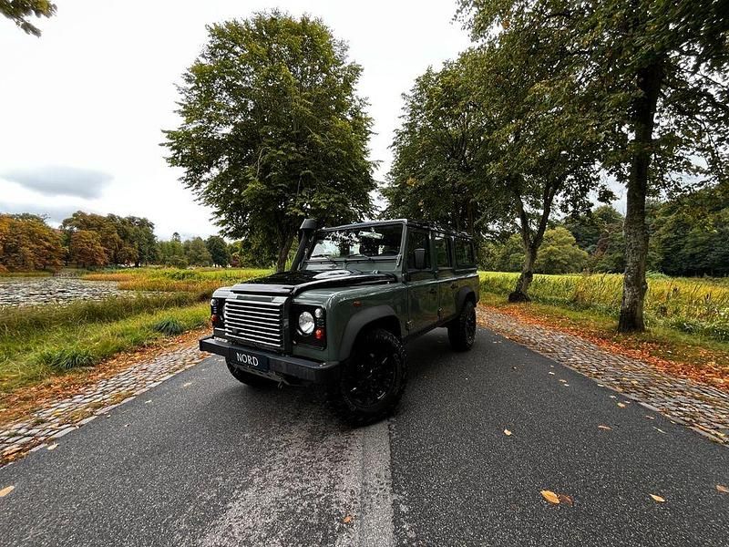 Gebraucht Land Rover Defender 122 PS (89 kW) 2013 Grün SUV